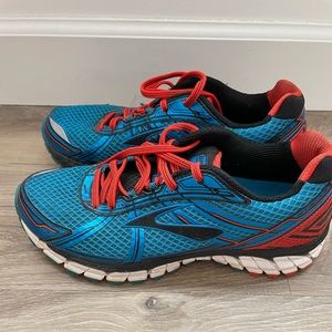 Men’s 8 Brooks